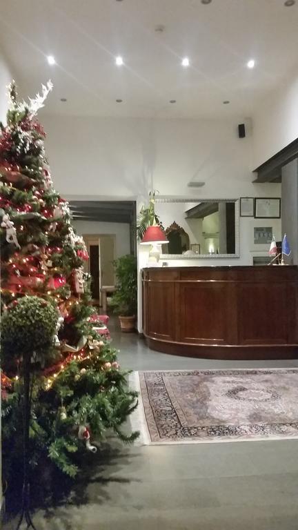 Hotel Urbano V 몬테피아스콘 외부 사진